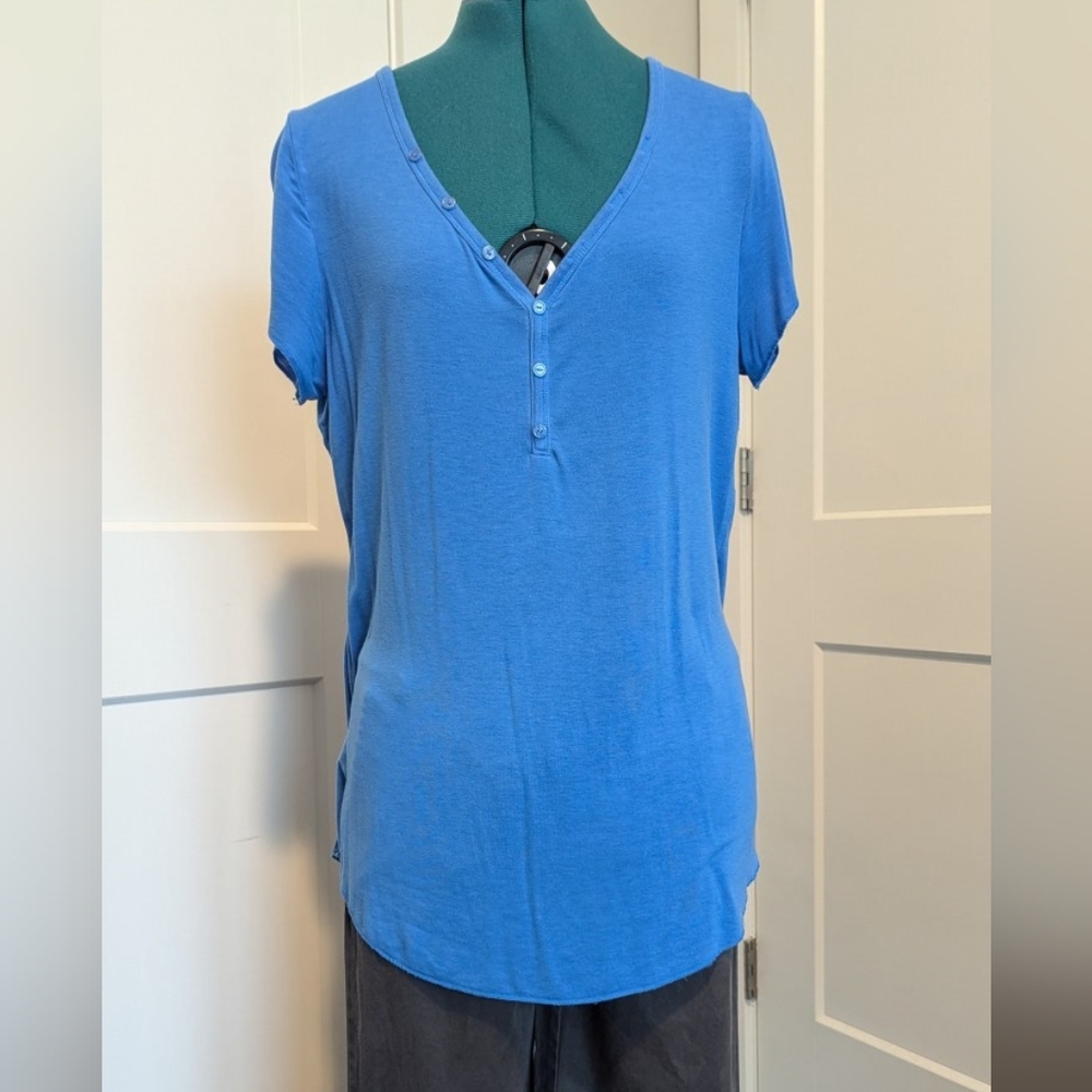 Secret Treasure's Women's T-shirt Medium Cobalt Blue Soft Tunic Tee V-neck